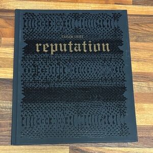 Reputation Book from Rep Tour VIP Box
